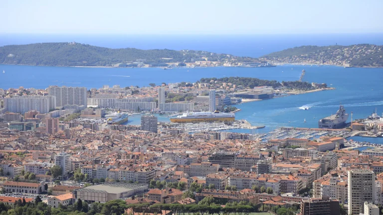 Padel Toulon : où jouer ? (octobre – 2026)